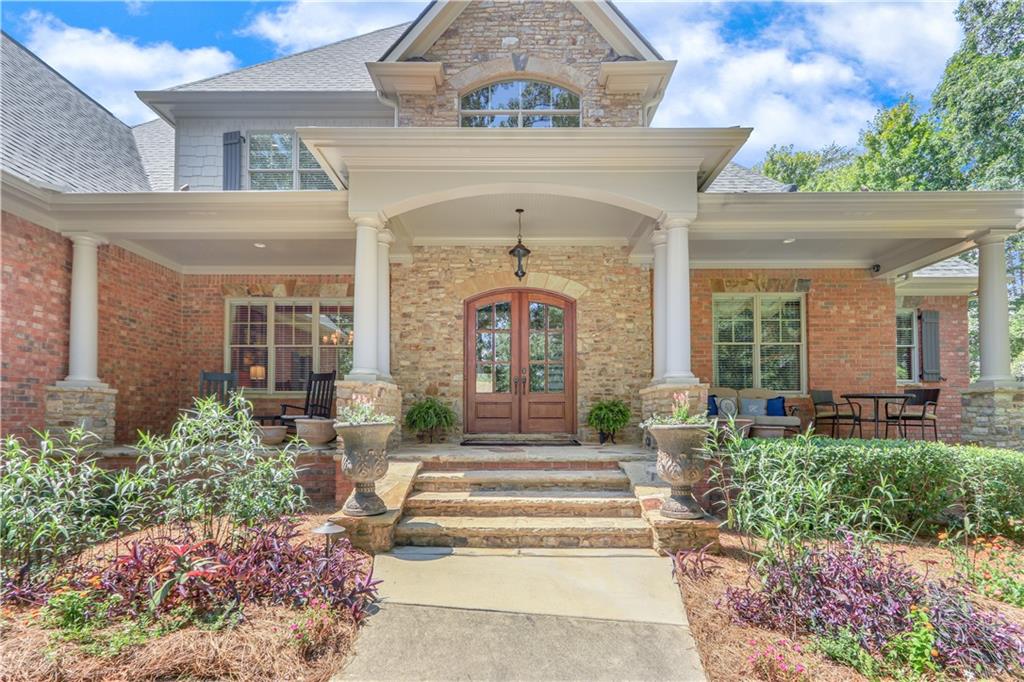 4688 Manor Drive