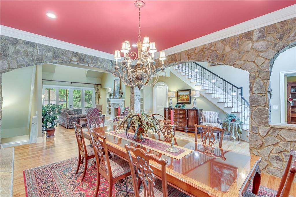 4688 Manor Drive