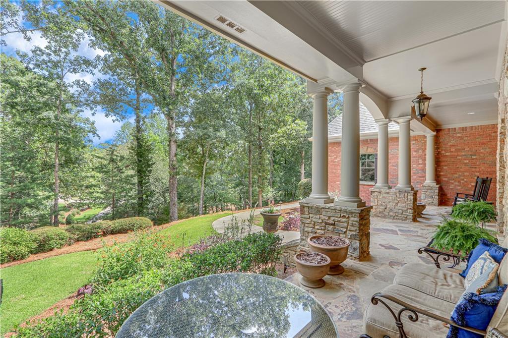 4688 Manor Drive