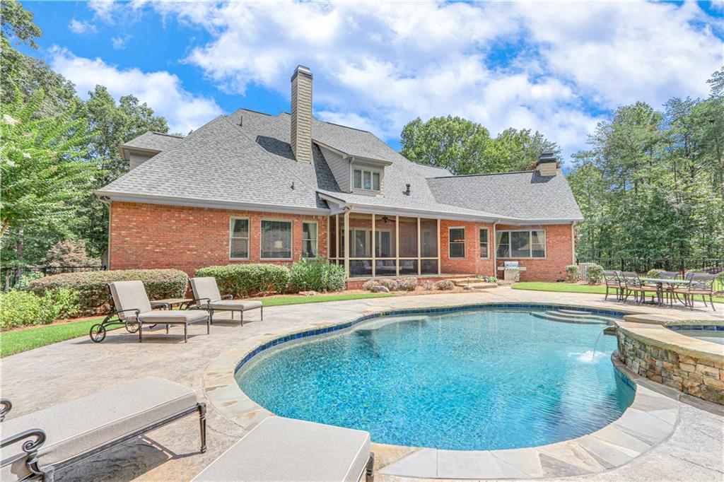 4688 Manor Drive