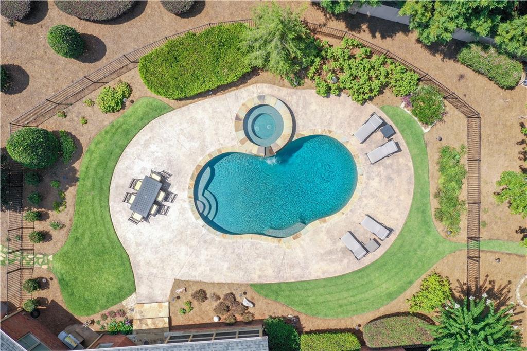 4688 Manor Drive