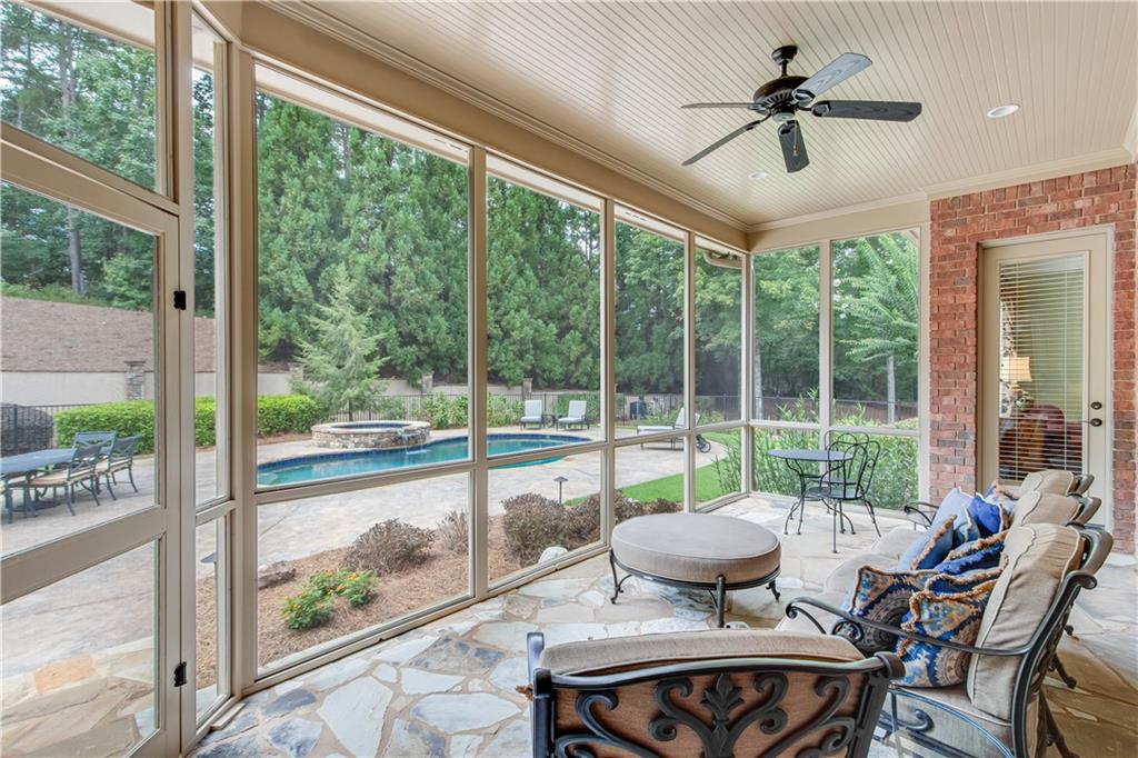 4688 Manor Drive