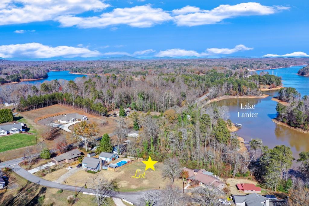 1715 Country Way