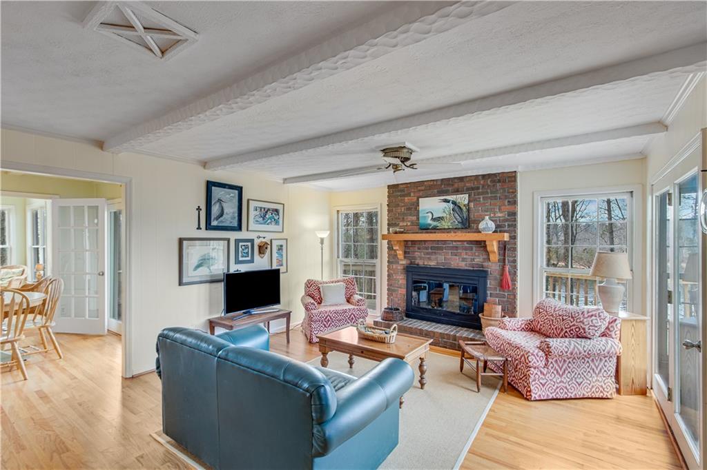 9390 Lisa Circle
