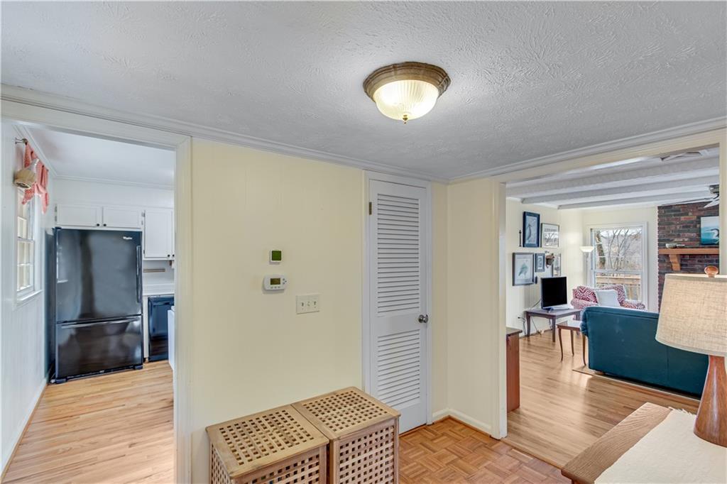 9390 Lisa Circle
