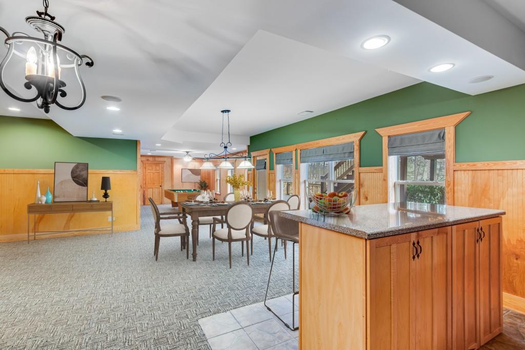 4418 Shellie Lane