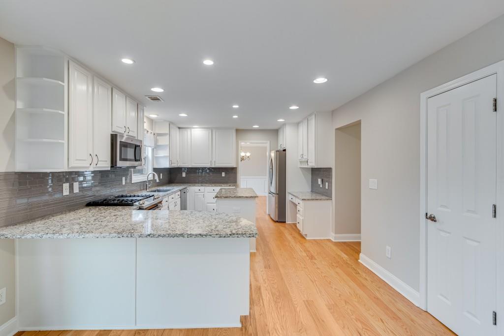 4418 Shellie Lane