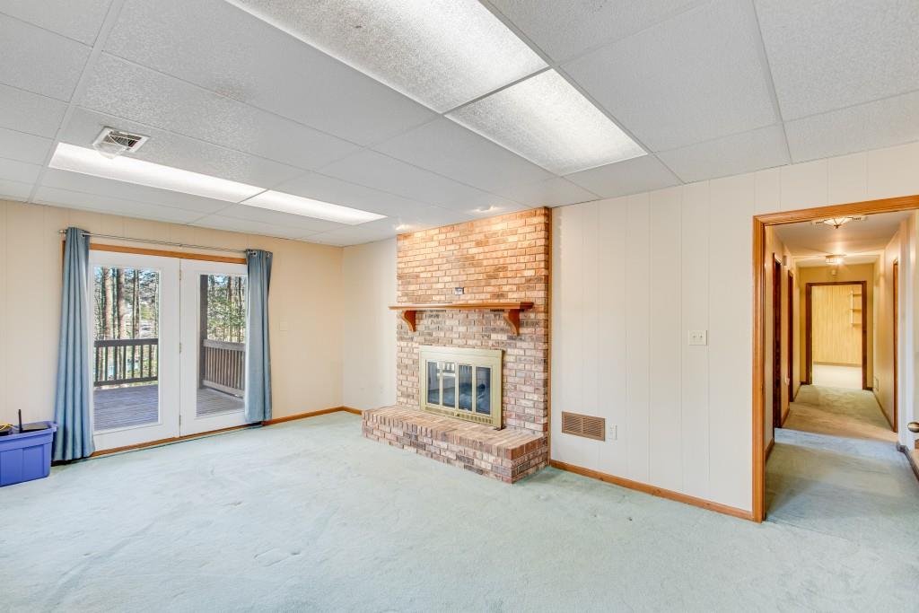 2748 Northlake Road