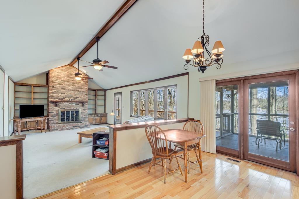 2748 Northlake Road