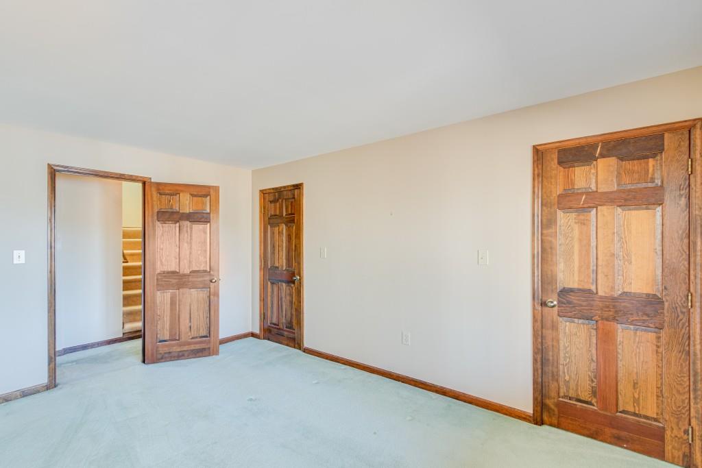 2748 Northlake Road