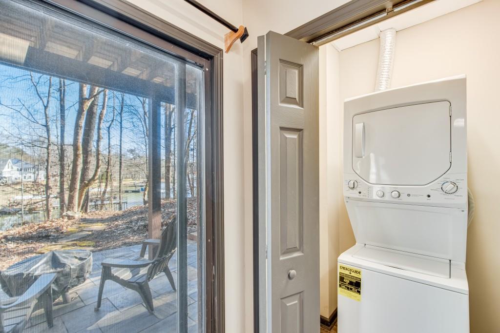 215 Walnut Cove