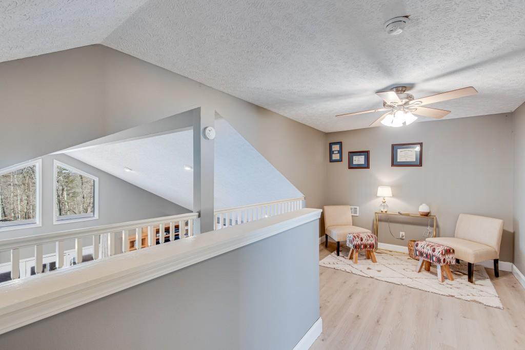4555 Jim Hood Road