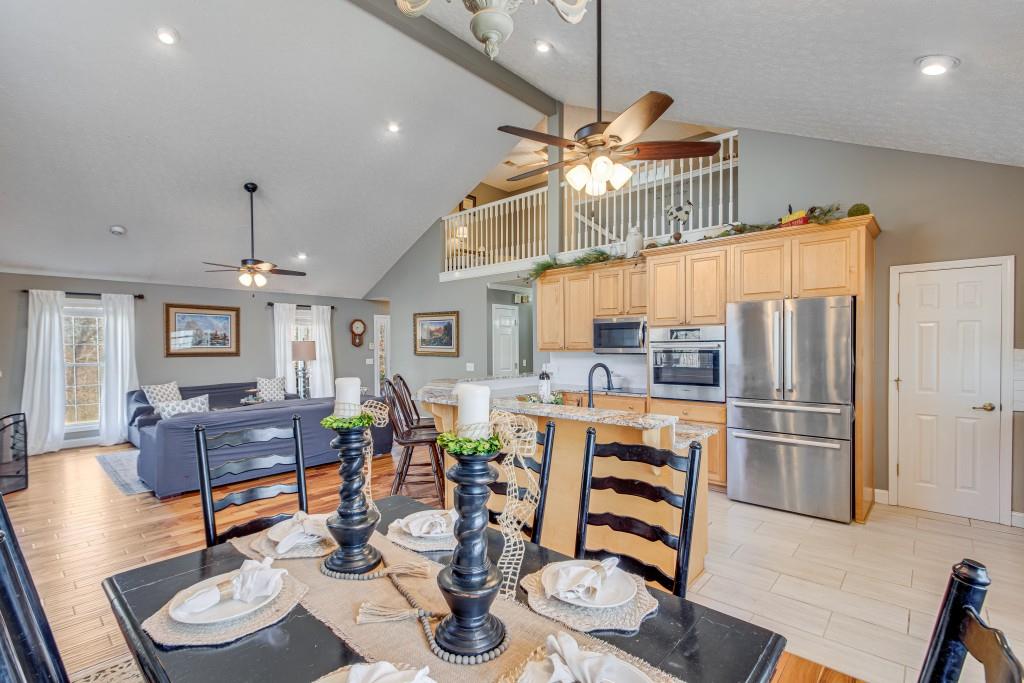 4555 Jim Hood Road