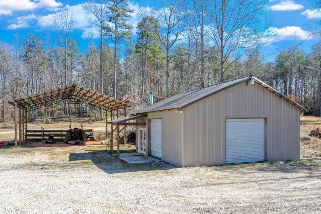 4555 Jim Hood Road