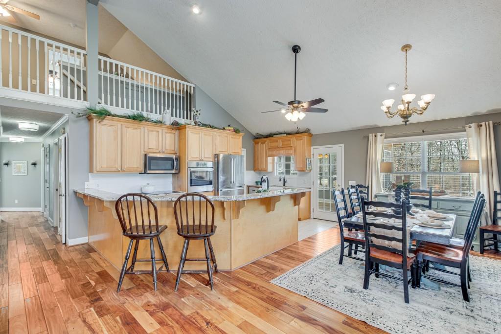 4555 Jim Hood Road