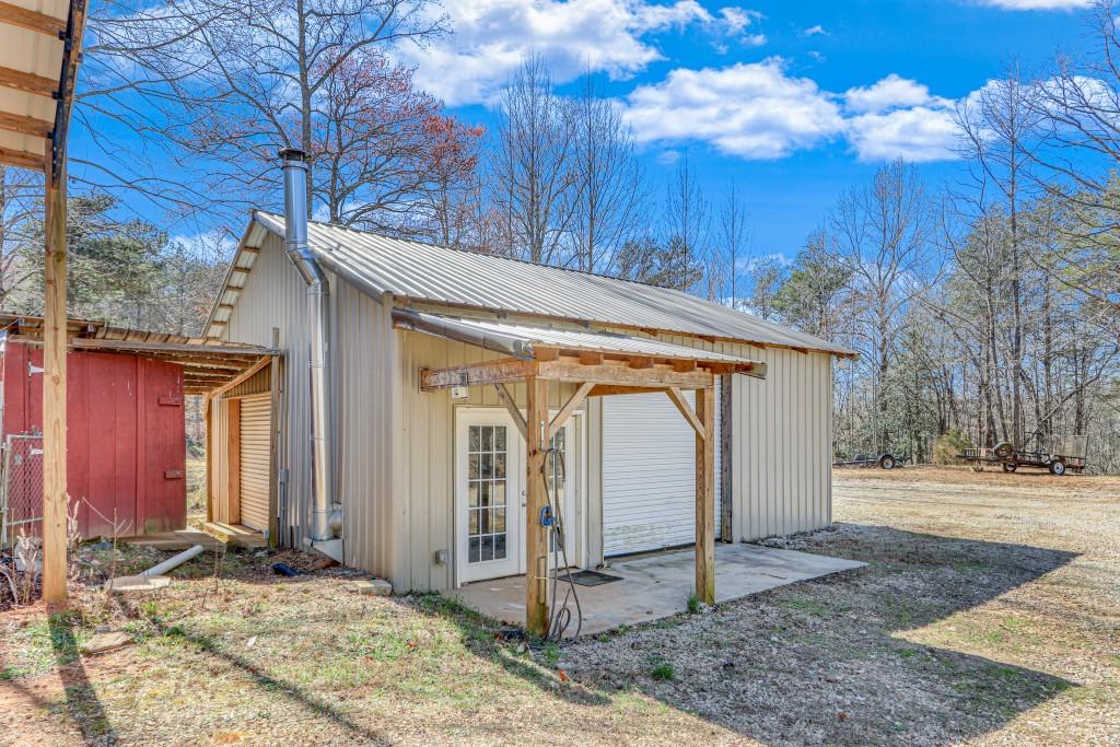 4555 Jim Hood Road