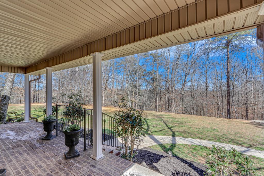 4555 Jim Hood Road