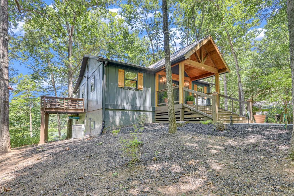 3930 Lake Court