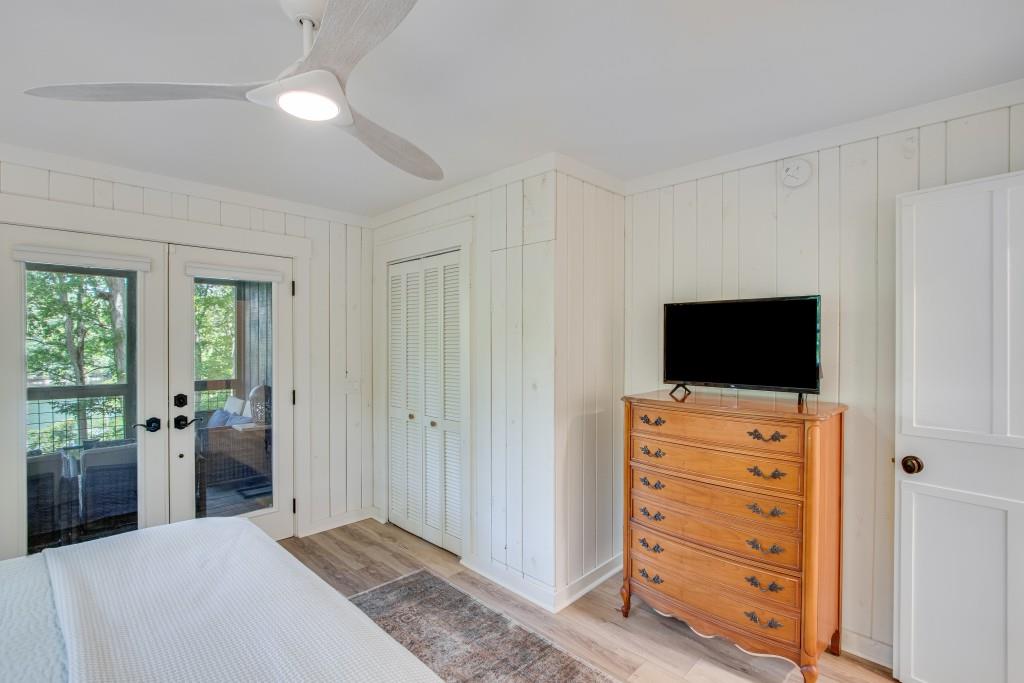 3930 Lake Court