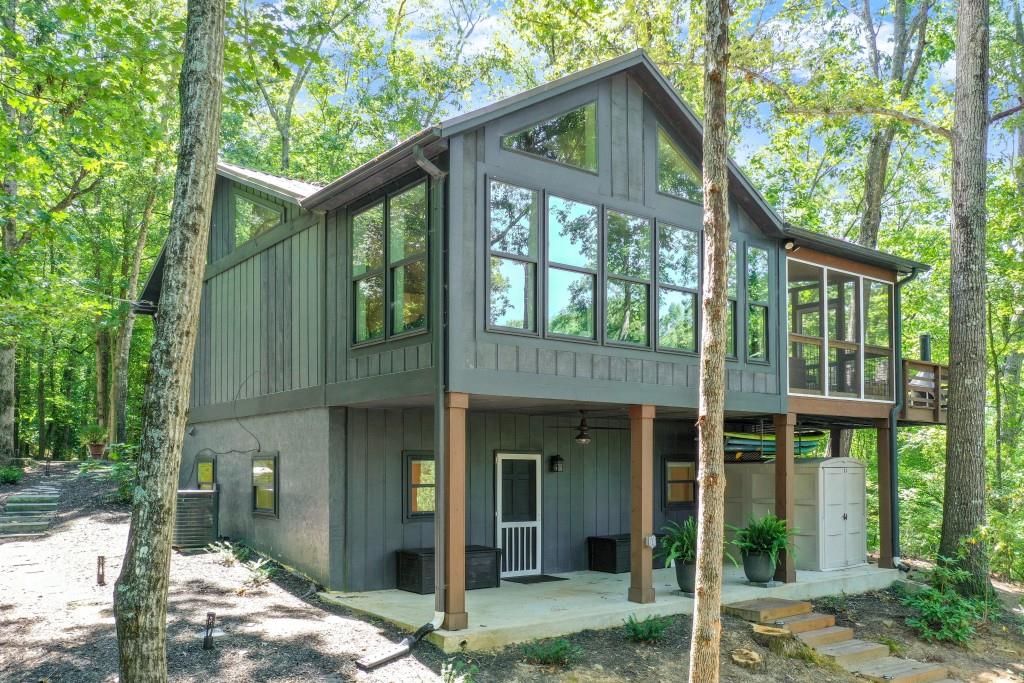 3930 Lake Court