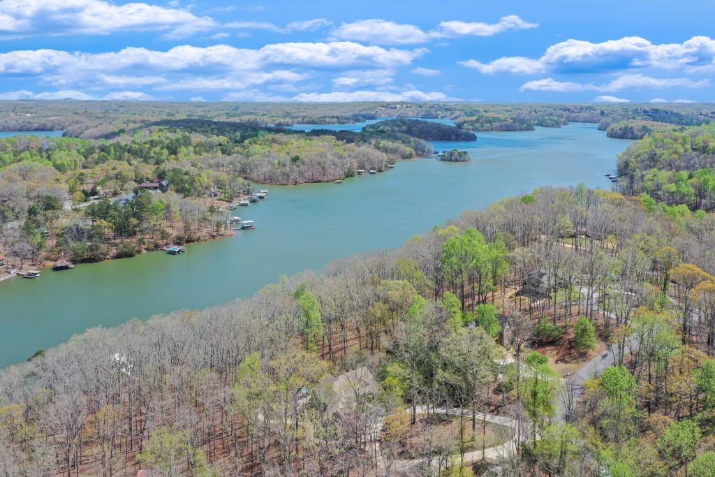 7311 Nichols Cove Drive