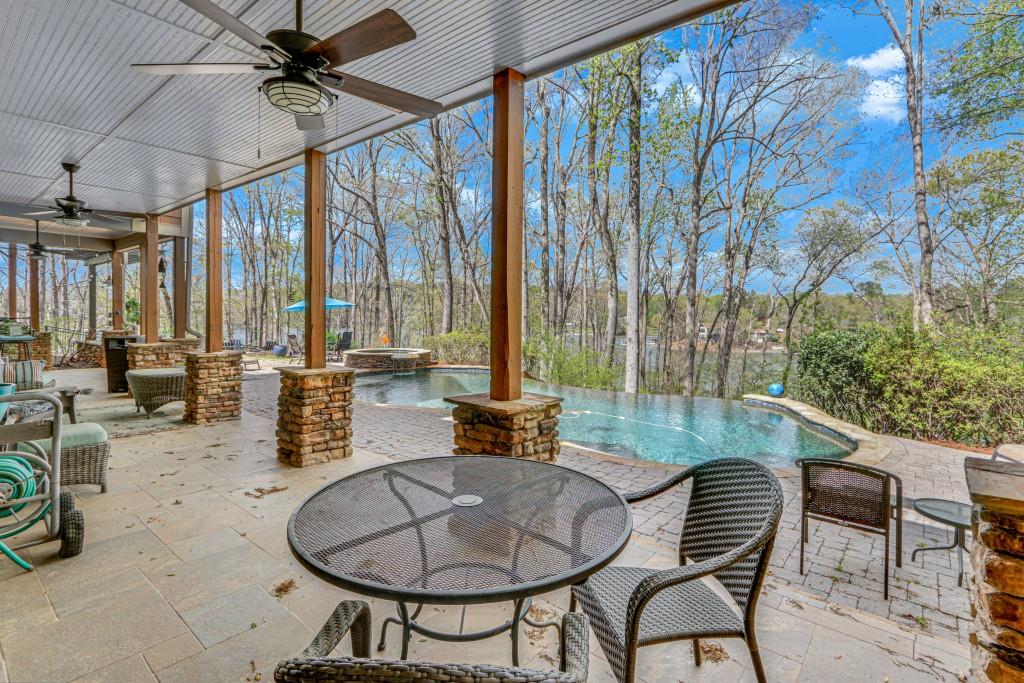 7311 Nichols Cove Drive
