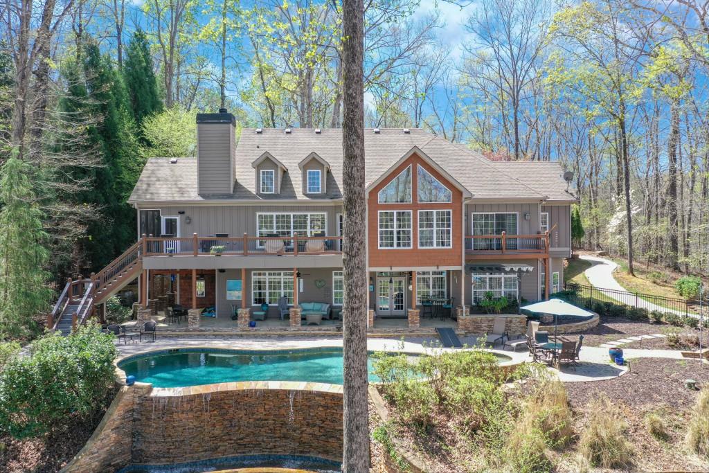 7311 Nichols Cove Drive
