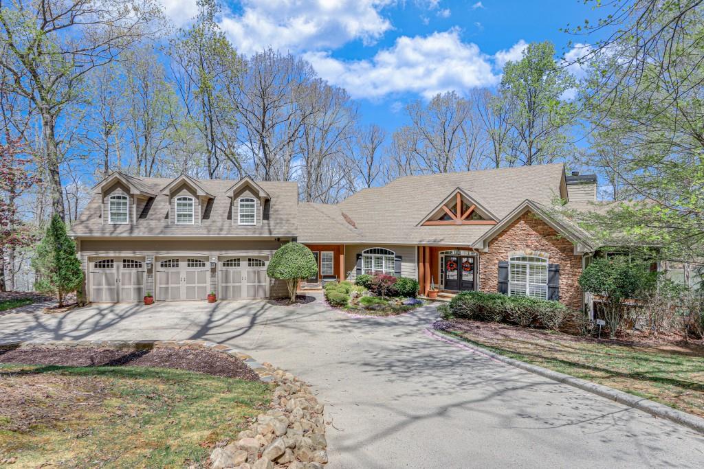 7311 Nichols Cove Drive