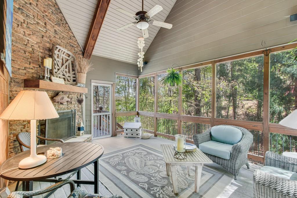 7311 Nichols Cove Drive