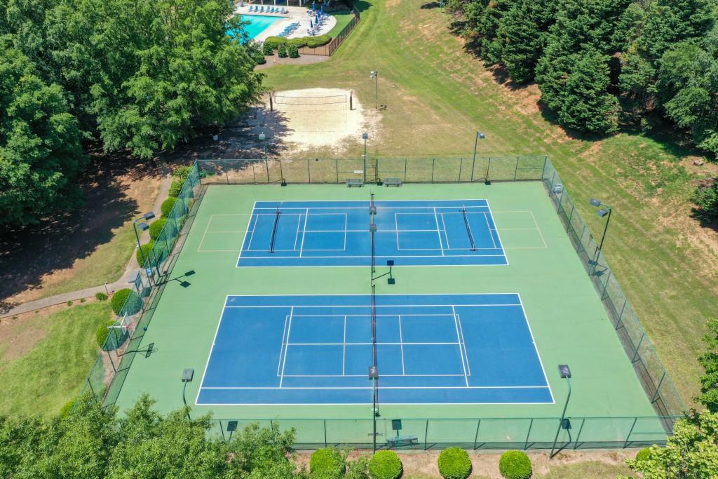 6212 Tall Woods Court