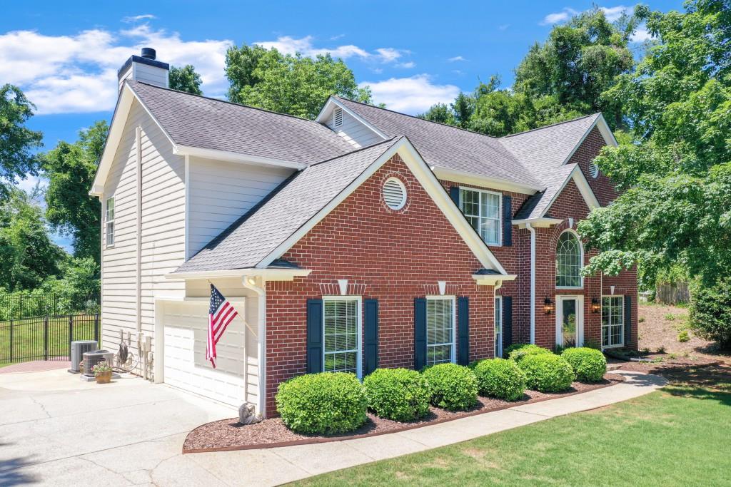 6212 Tall Woods Court