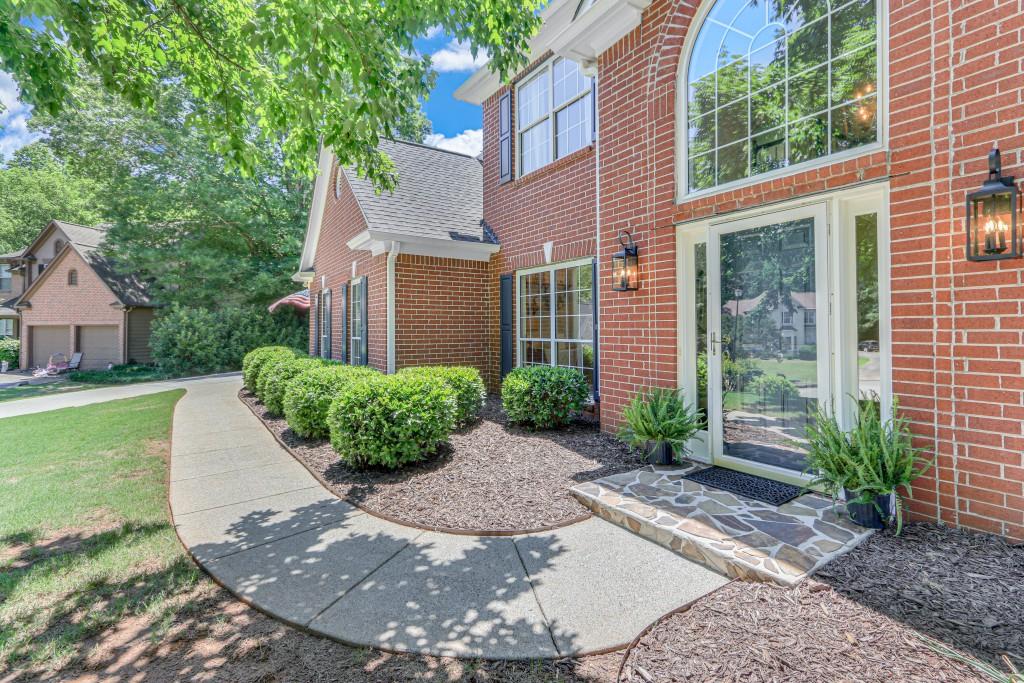 6212 Tall Woods Court