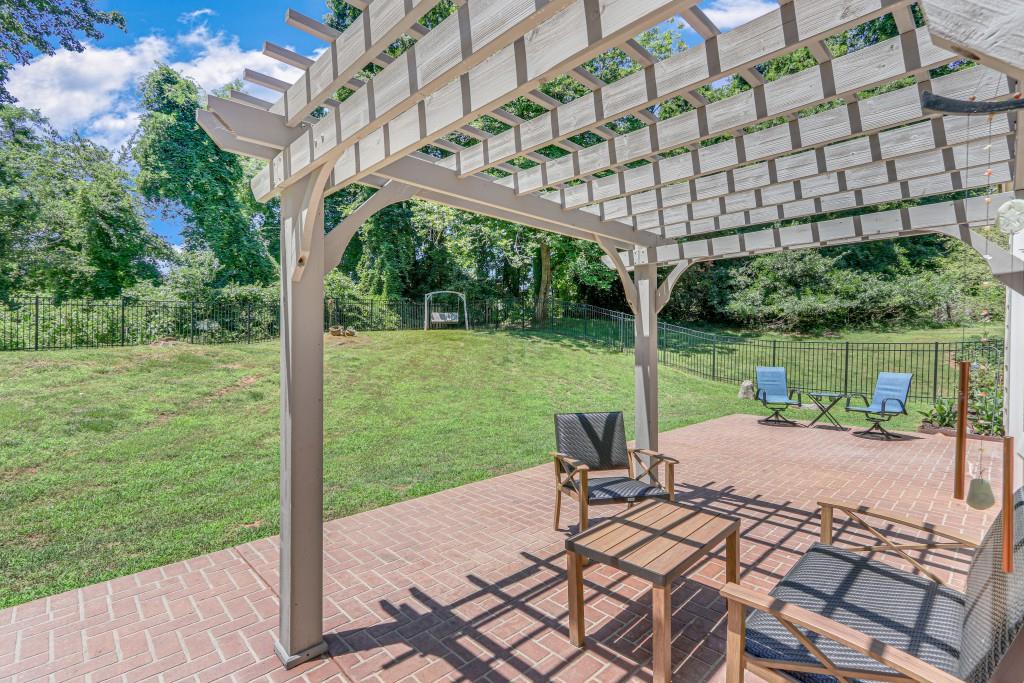 6212 Tall Woods Court