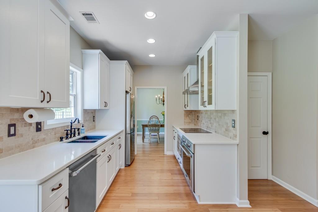 6212 Tall Woods Court