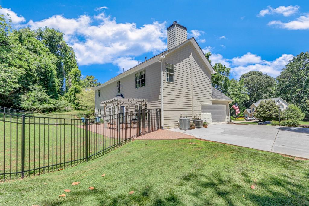 6212 Tall Woods Court