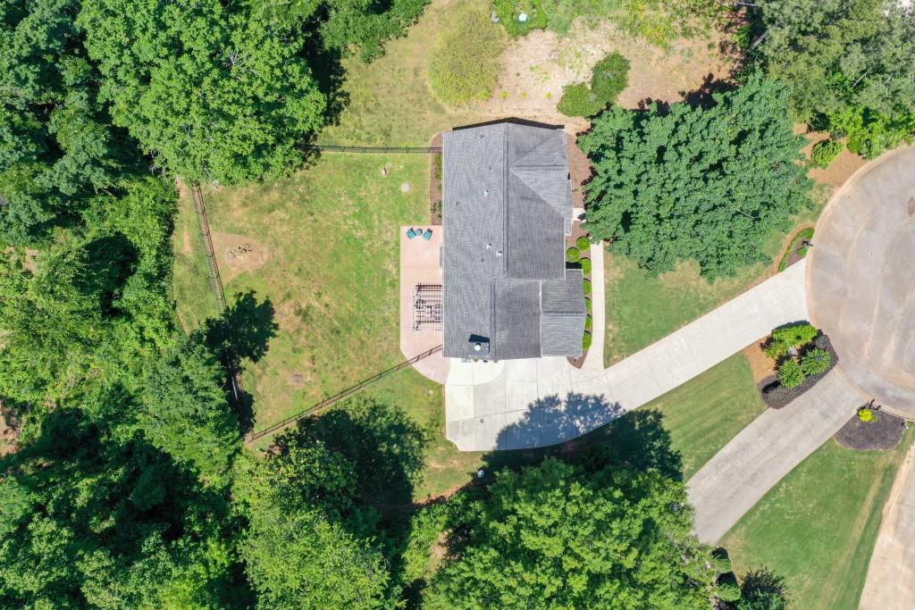 6212 Tall Woods Court