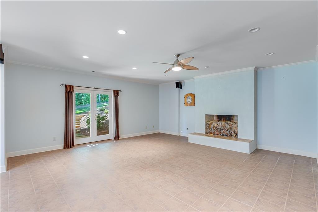 3040 Hickory Hills Drive