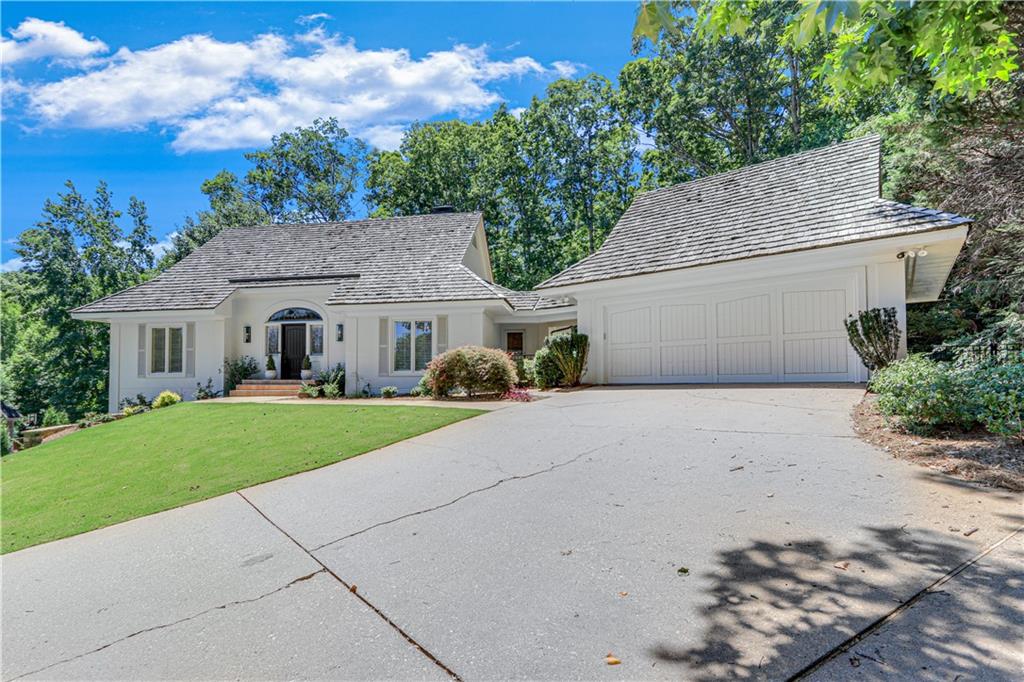 3040 Hickory Hills Drive