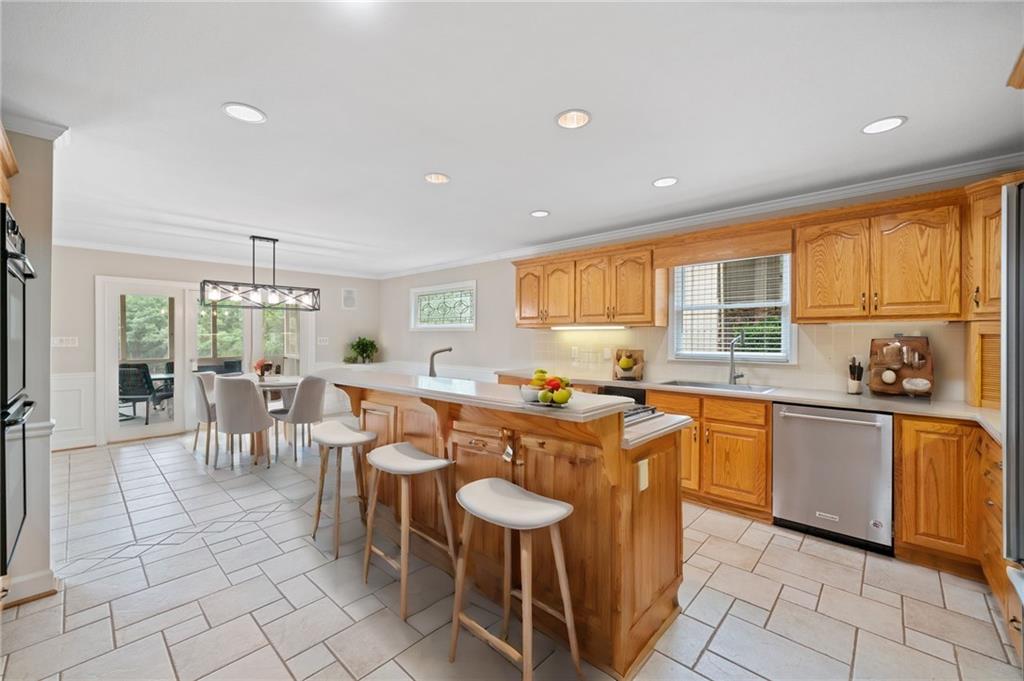 105 STONECLIFF COVE Drive