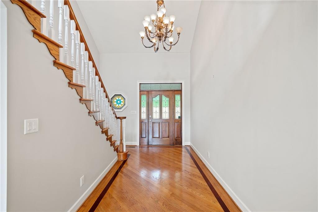 105 STONECLIFF COVE Drive