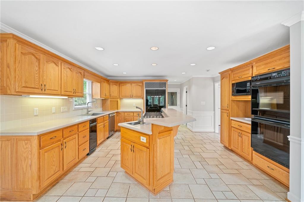 105 STONECLIFF COVE Drive