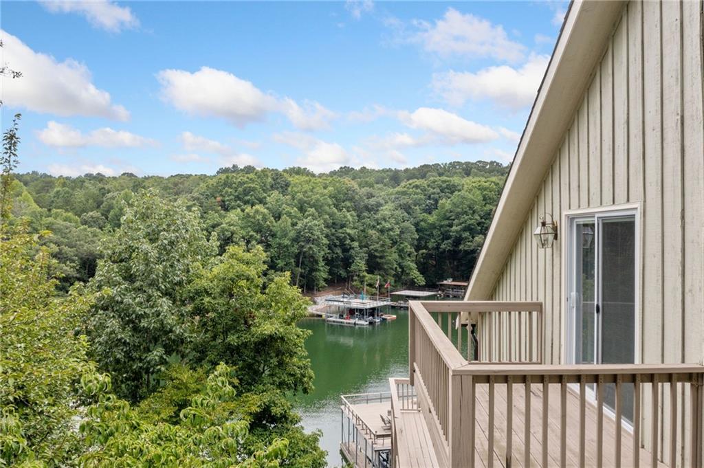 105 STONECLIFF COVE Drive