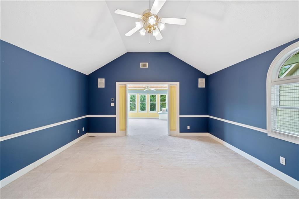 105 STONECLIFF COVE Drive
