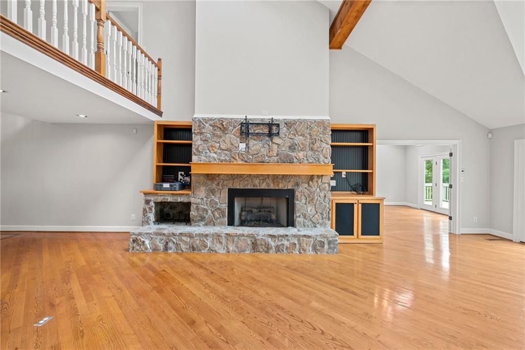 105 STONECLIFF COVE Drive