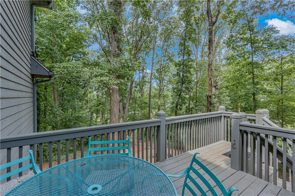 2004 Riverwood Drive