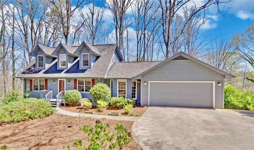 2004 Riverwood Drive