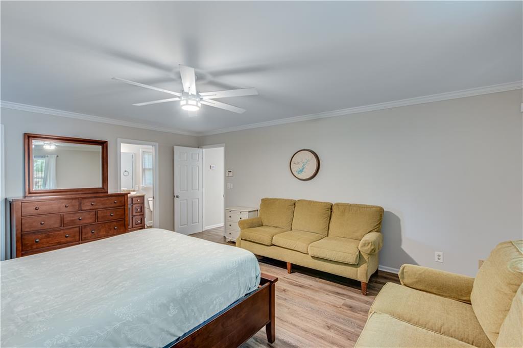 2004 Riverwood Drive