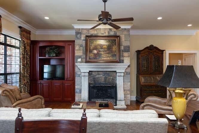 312 Vinings Walk