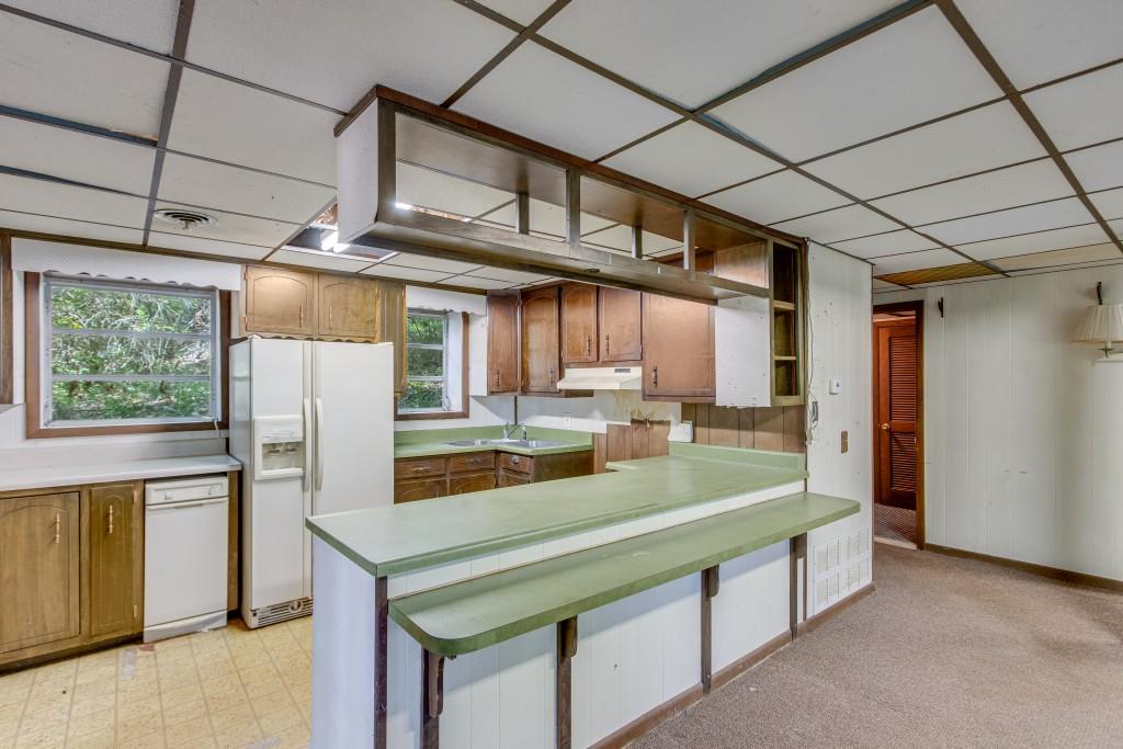 9330 Lisa Circle