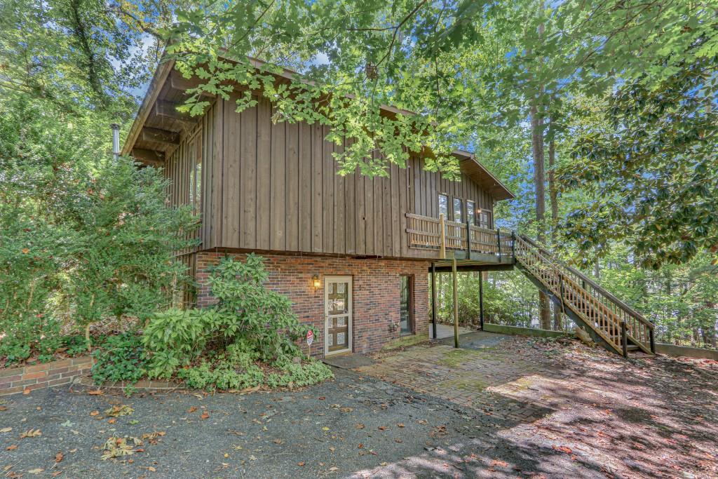 9330 Lisa Circle